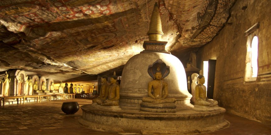 Det buddhistiske grottetempel Sri Lanka